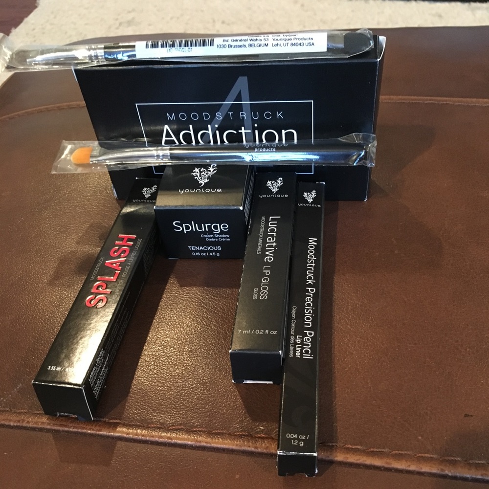 Wowza!!! All younique makeup check it out!!! - Picture 7 of 7